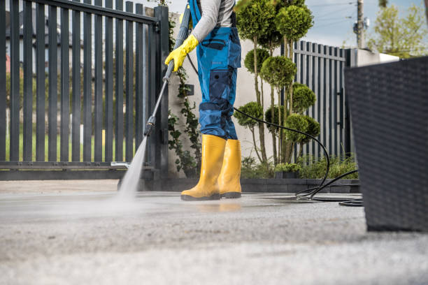 Garage Pressure Washing in Charlotte Hall, MD