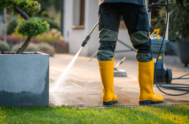 Best Deck Pressure Washing  in Charlotte Hall, MD